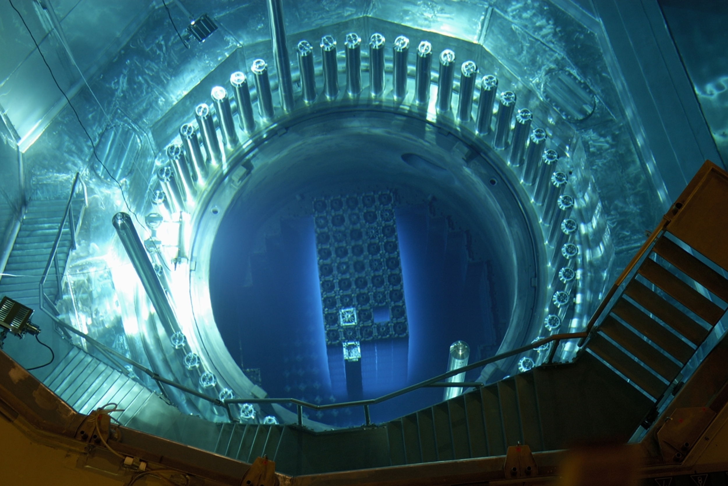 Reactor Core with Lathe System